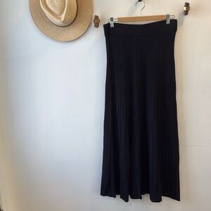 Banana republic factory sweater skirt.  Size M.